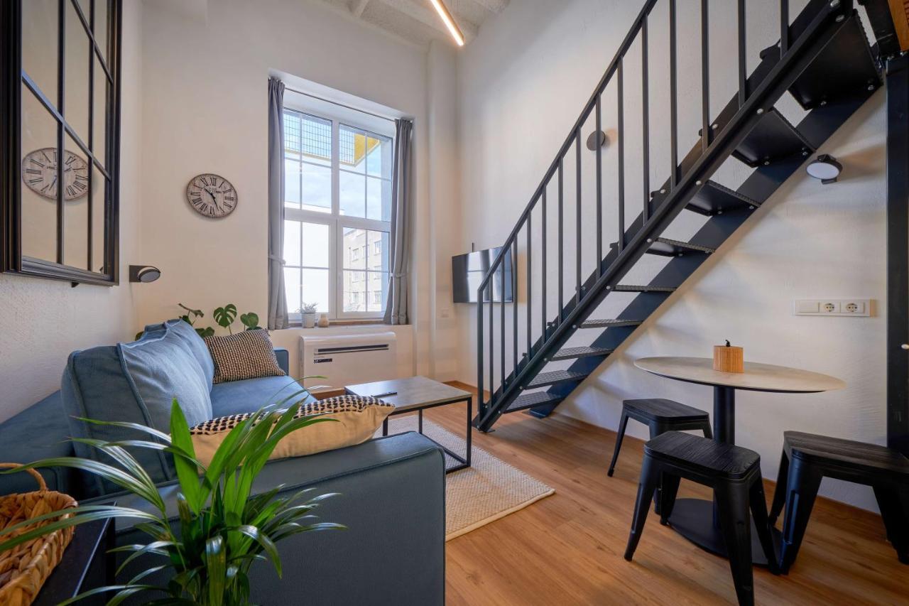 Queen Barbora Central Lofts 카우나스 외부 사진